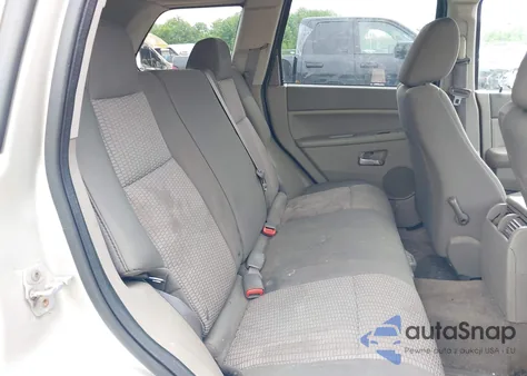 2009 Jeep Grand Cherokee Laredo from USA, damaged, VIN 1J8GR48KX9C513696